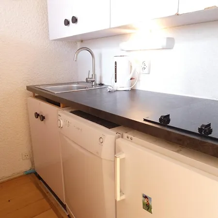 Apartamento 4 Pers. Avec Balcon Au Sud, à Piau-engaly, Cuisine équipée Et Accès Direct Aux Pistes - Fr-1-457-155 *