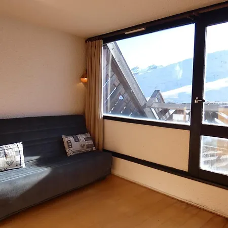 4 Pers. Avec Balcon Au Sud, A Piau-engaly, Cuisine Equipee Et Acces Direct Aux Pistes - Fr-1-457-155 *